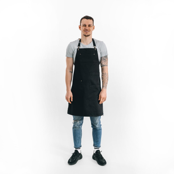Černá zástěra All Black – kvalitní kuchařská zástěra na vaření